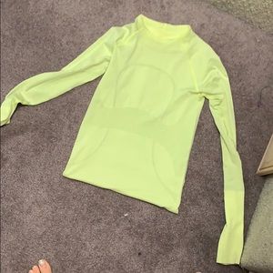 Lululemon shirt